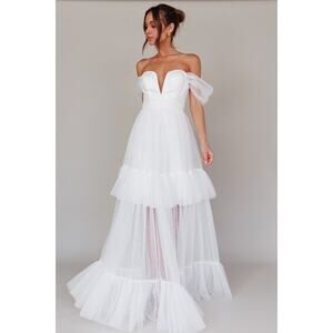 Selfie Leslie Pixi Off Shoulder Maxi Dress White NWT